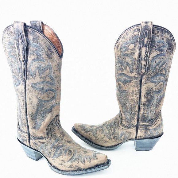 Dan Post Shoes - 🤠 Dan Post Distressed Leather Point Toe Western Boots - Size 6 🤠